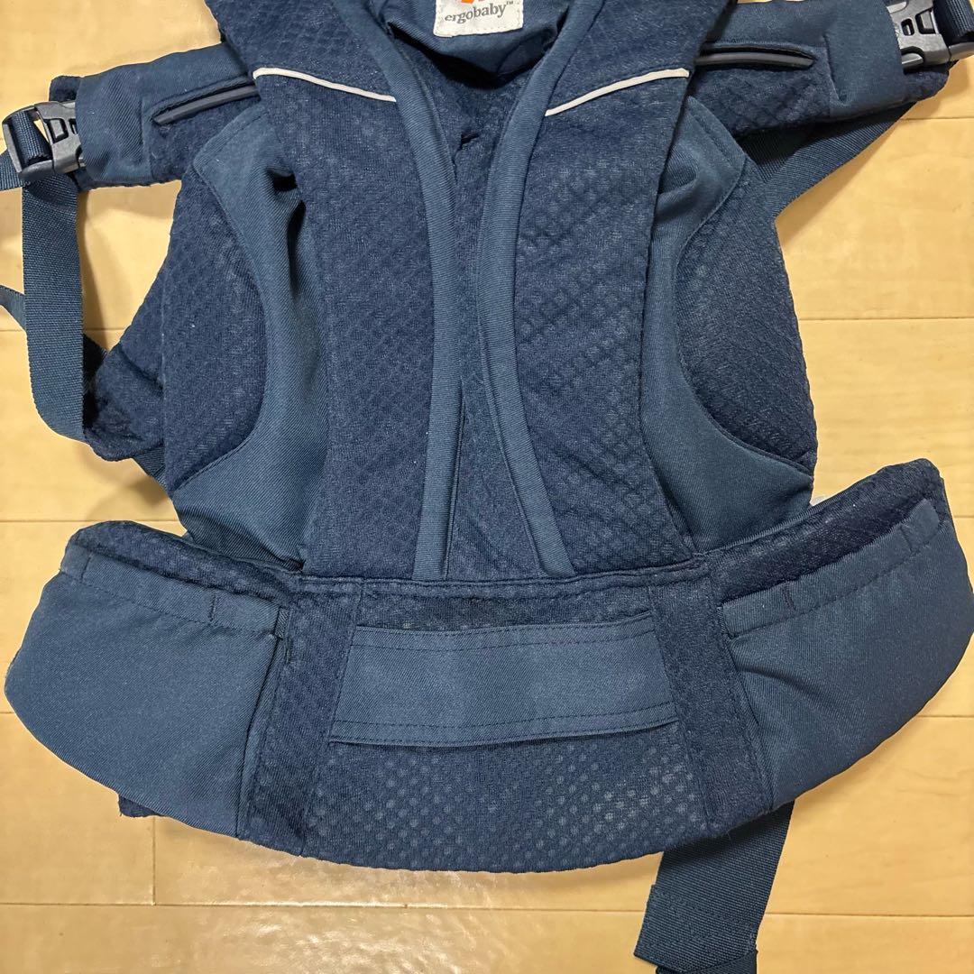 【綺麗❣️送料無料❣】 エルゴ 抱っこ紐 オムニブリーズ