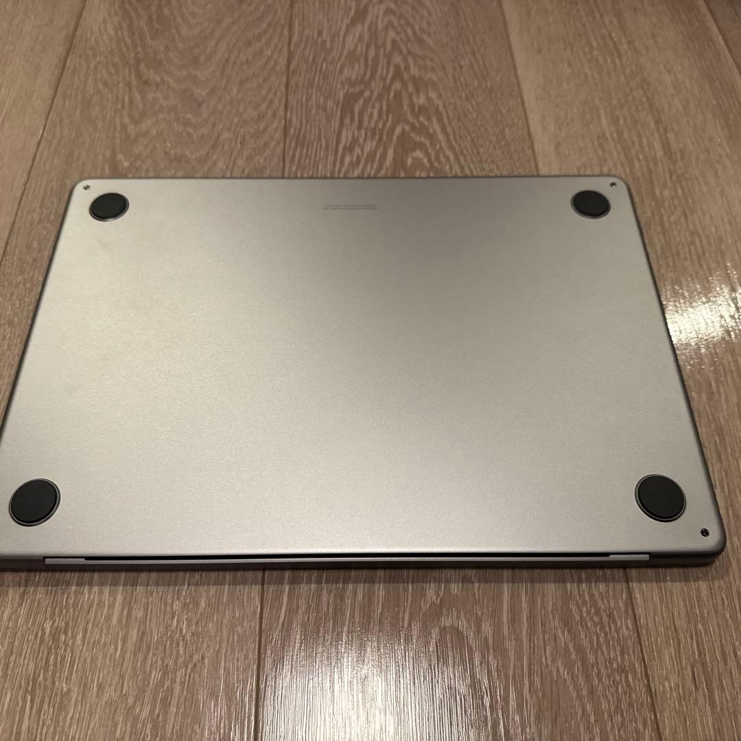 【美品】Apple MacBook Air M2 8GB 256GB 13インチ