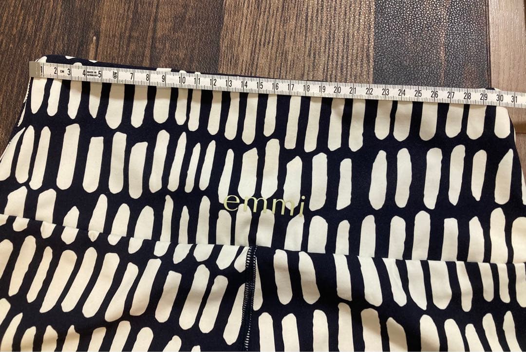 新品同　エミヨガ　Tシャツ＆レギンス サイズ1 M