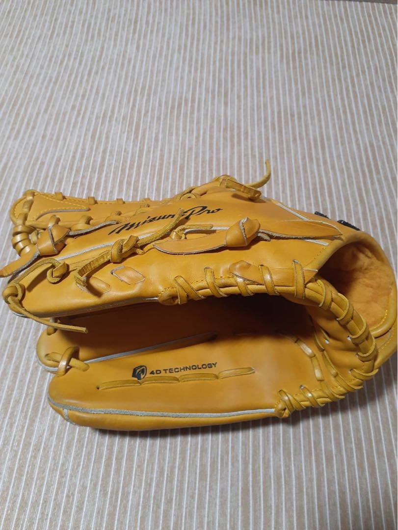 最終値下げミズノプロ硬式外野用グローブ左投げ