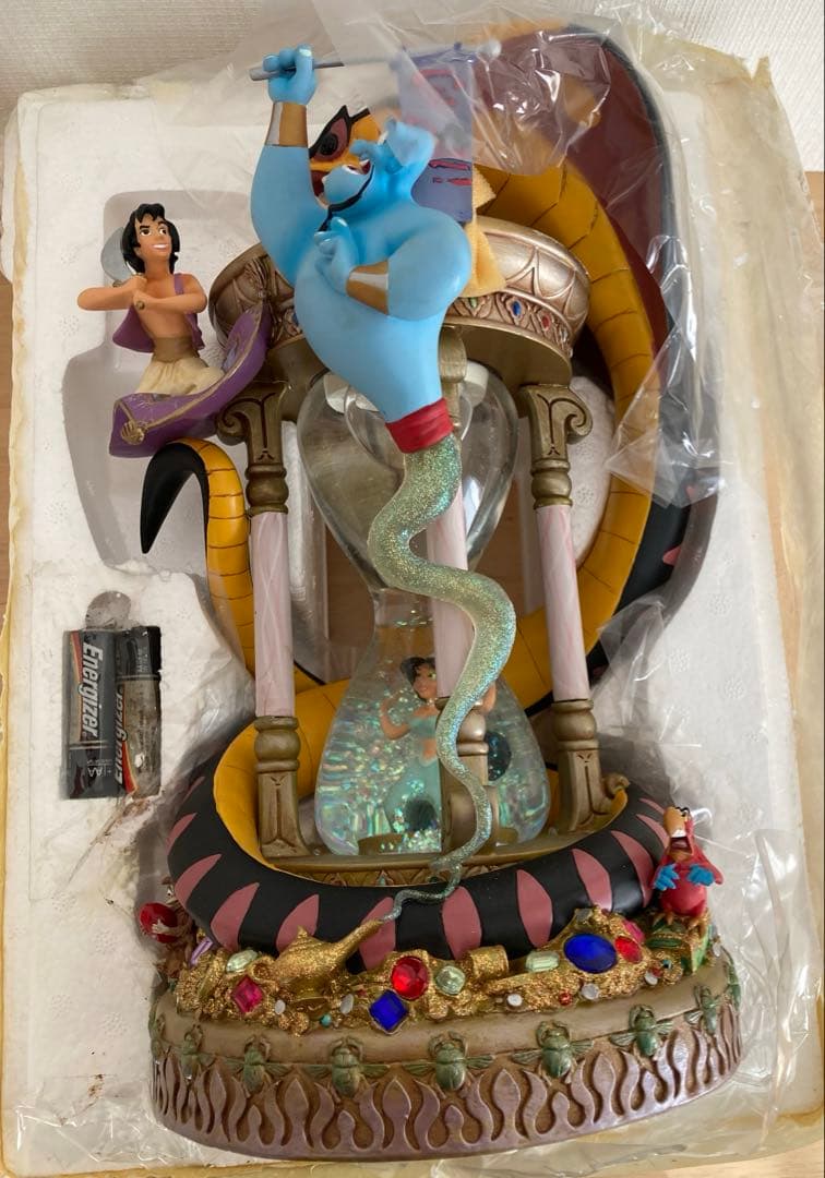 ディズニーストア　アラジン　スノーグローブオルゴール スノードーム　レア