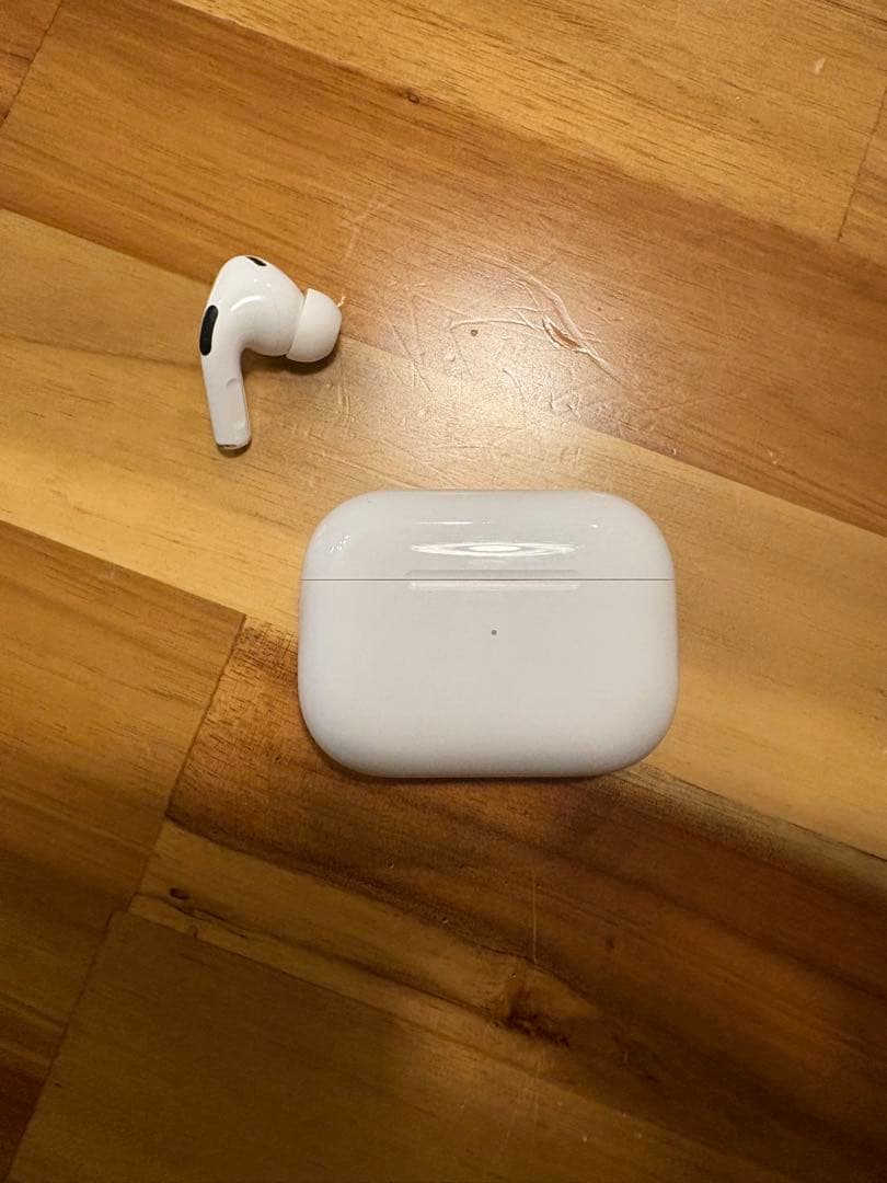 AirPods pro 第2世代　右耳　ケース　付属品