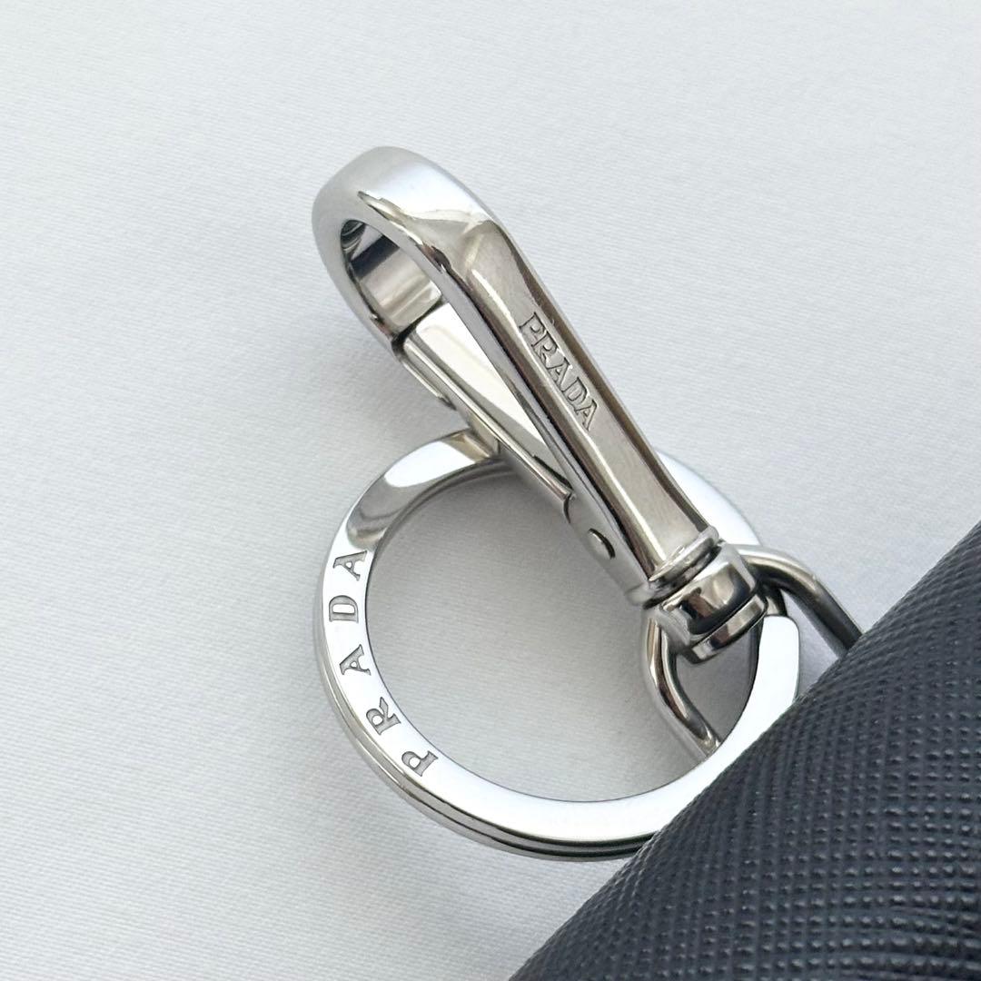 【美品】PRADA AirPods ケース サフィアーノトライアングル