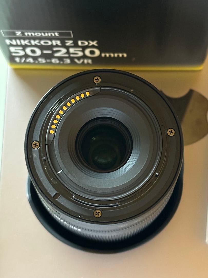 NIKKOR Z DX 50-250 フイルター付き