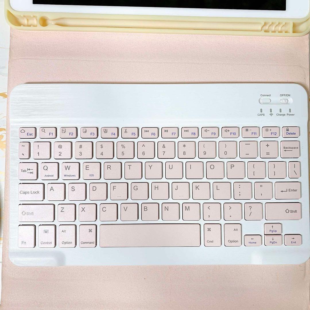 iPad 第8世代 セルラー 32GB BT92%