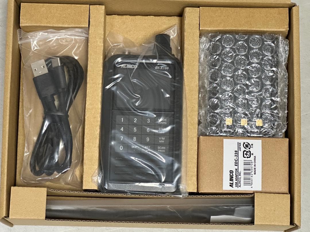 DJ-X100 デジタル・マルチモードレシーバー<受信改造済・完全未使用品！>