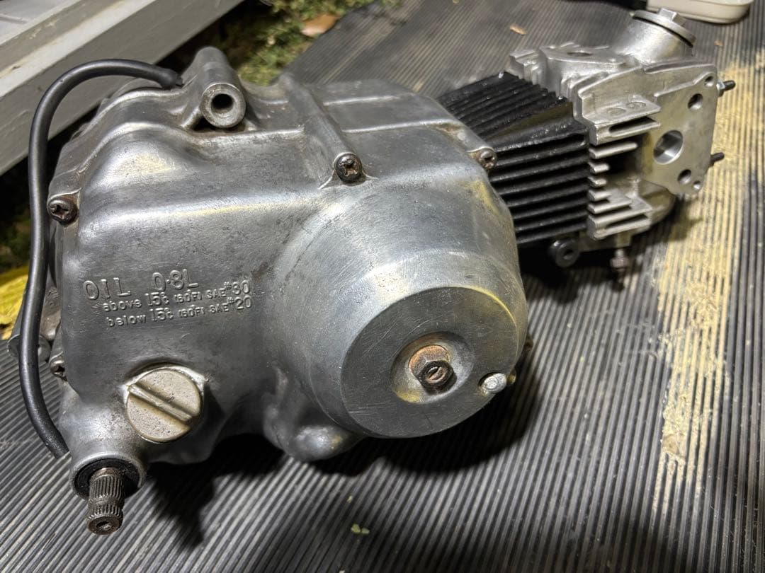 ホンダモンキー49CCエンジン