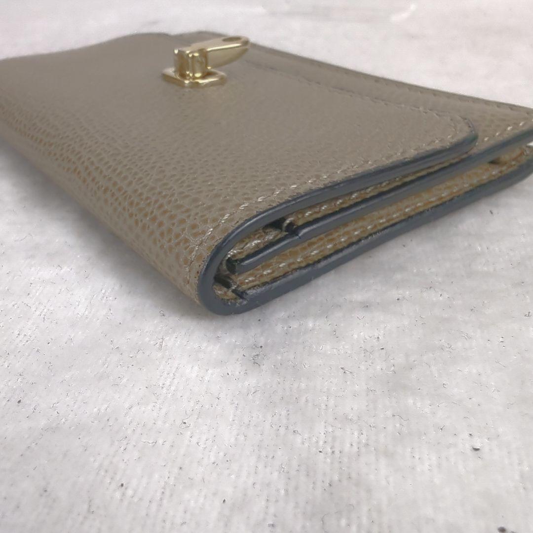 VALEXTRA ヴァレクストラ カードケース 名刺入れ ロック 金具