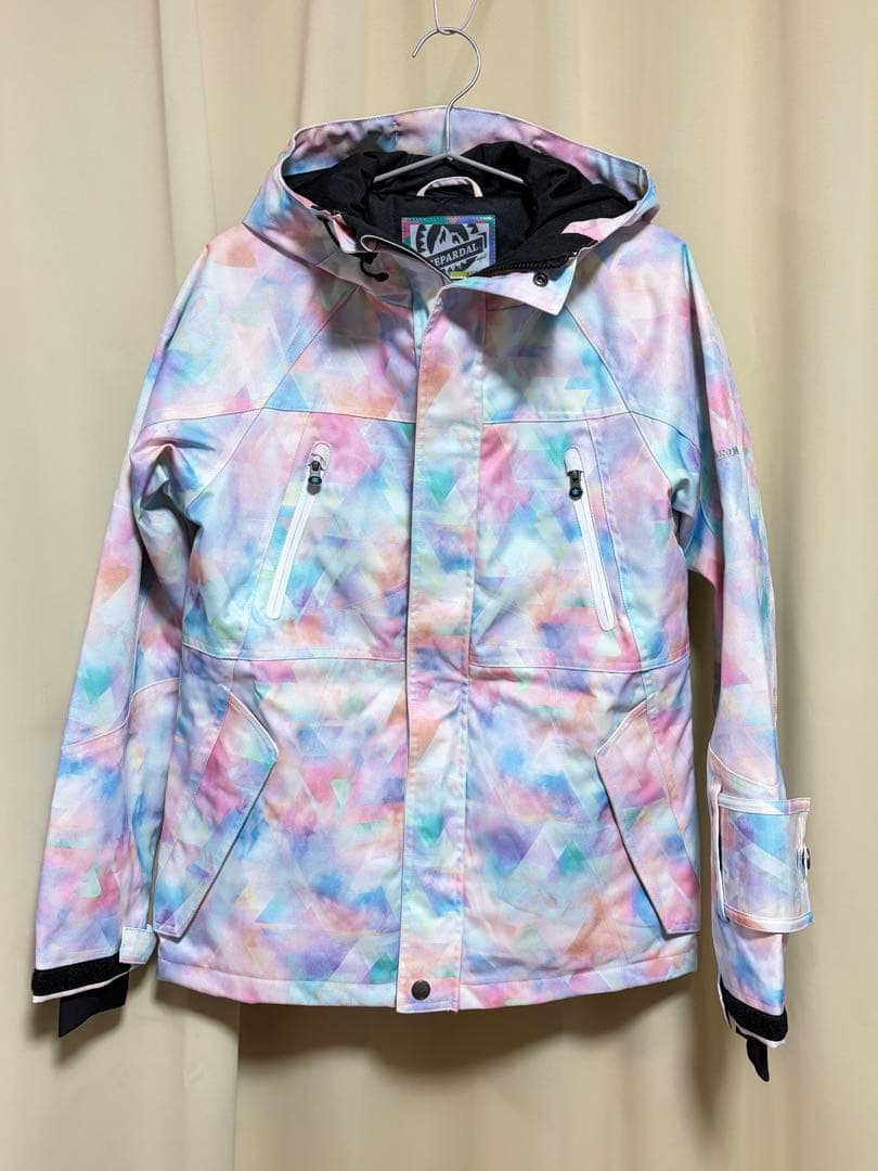 美品！スノーボード　スキーウェア上下セット　Sサイズ