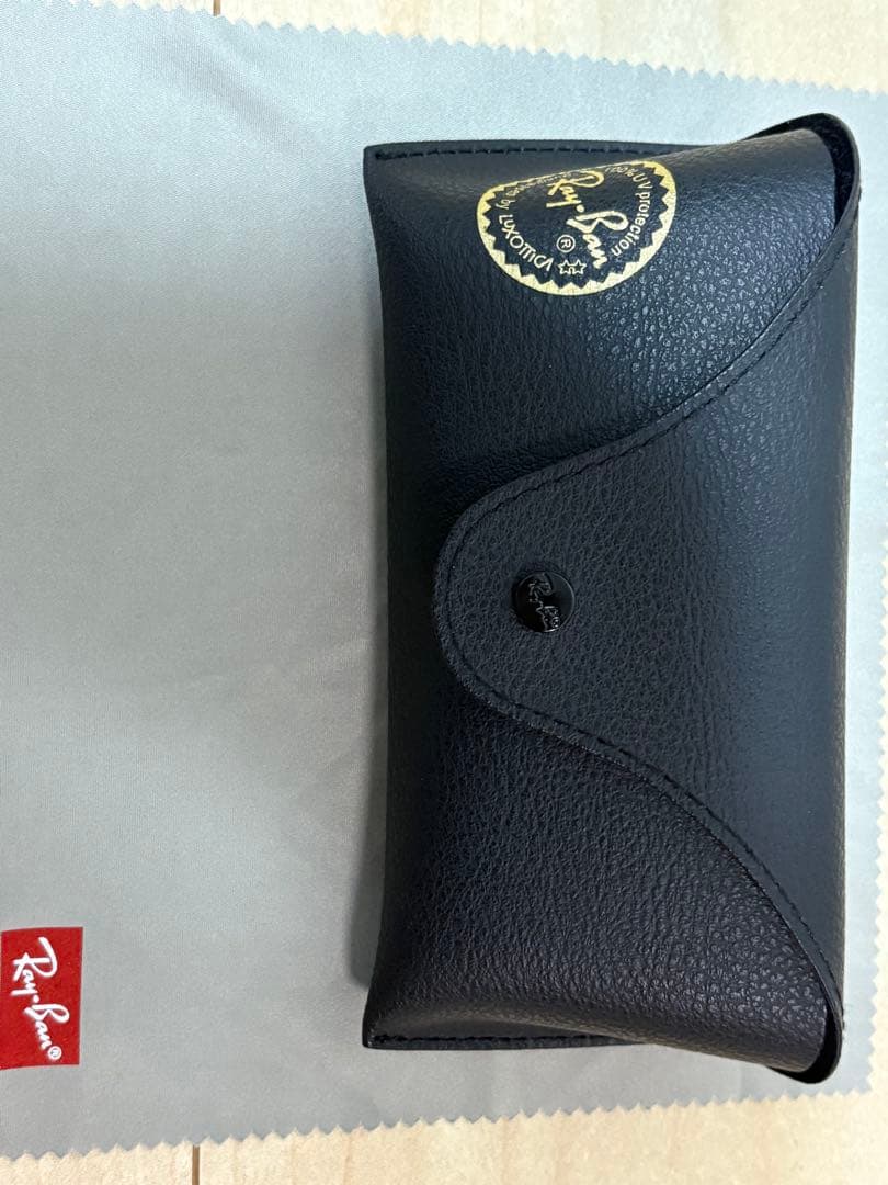 レイバン 偏光サングラス RB4392D ブラック 美品