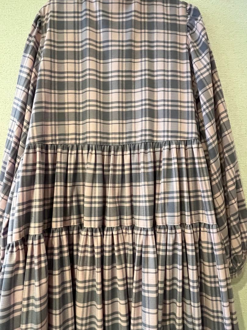 やっちゃん。美品！キャンディストリッパー⭐︎チェック柄フリルロングドレス