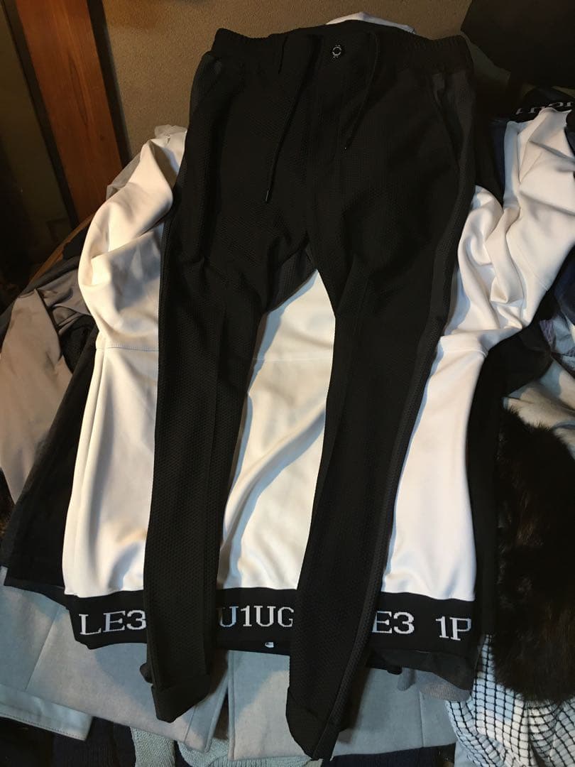 ミヤザワ1piu1uguale3 SPORT CRAZY セットアップ