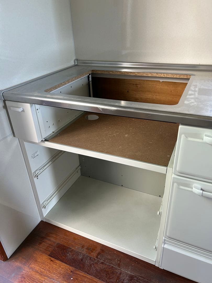 ホイ！新品未使用【タカラ】ホーローカップボード