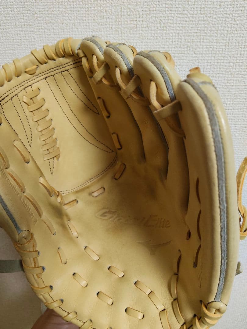 グローバルエリート 軟式投手用グローブ