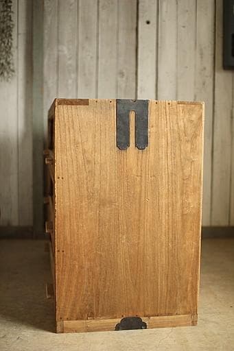 前面ガラスの引き出し3段　食器棚　シャツケース　タンス　チェスト　古家具