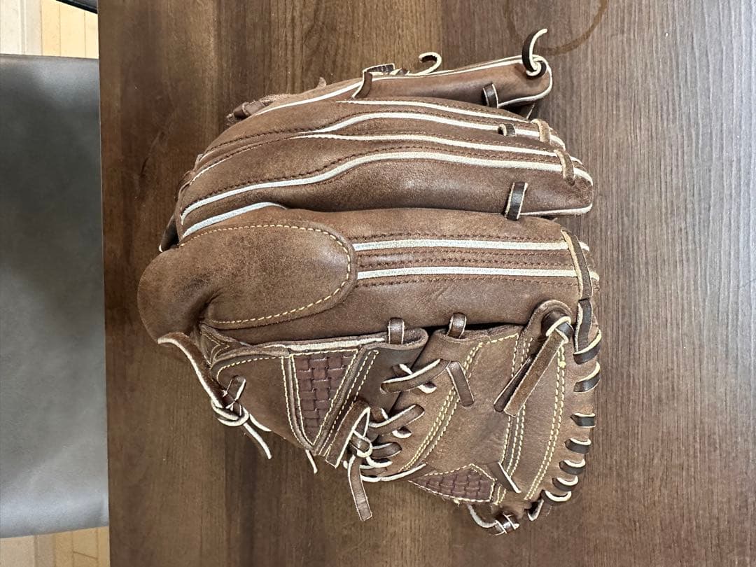 SIS ブラウン 軟式グローブ