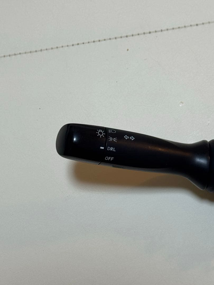 ミ*ニ様 USトヨタNHP10 アクアプリウスC ヘッドライトスイッチ&ワイパー