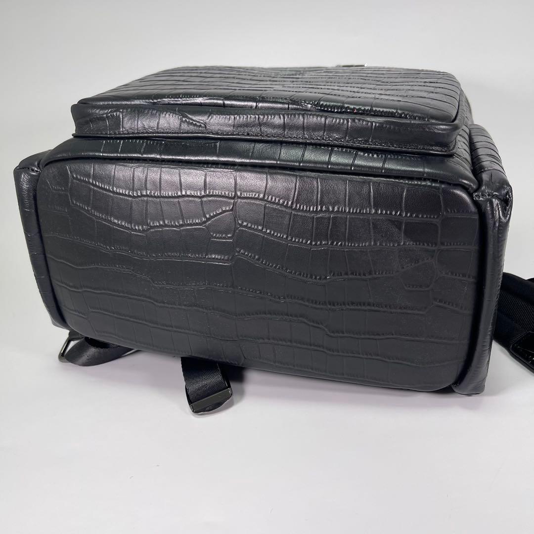【新品✨】クロコダイル風メンズバックパックリュック大容量 本革型押し渋め黒
