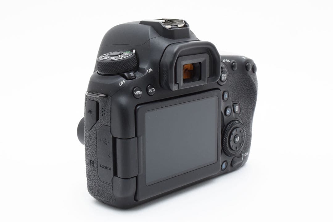 デジタル一眼レフカメラCanon EOS 6D Mark II標準レンズセット