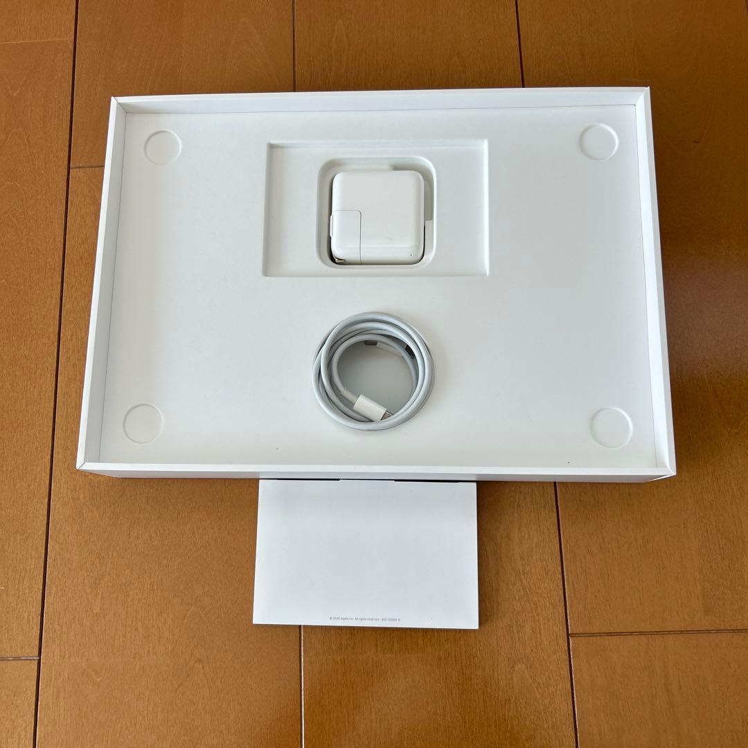 MacBook Air M1 2020 8GB 256GB 13インチ