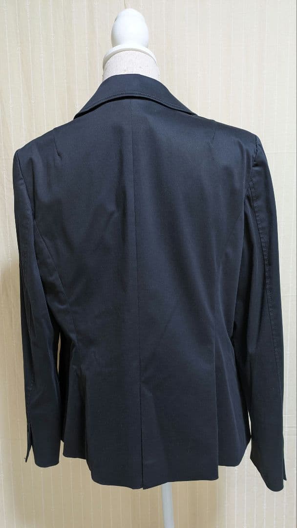 専用23区大きいサイズ黒 テーラードジャケット サイズ48(ICB自由区組曲)