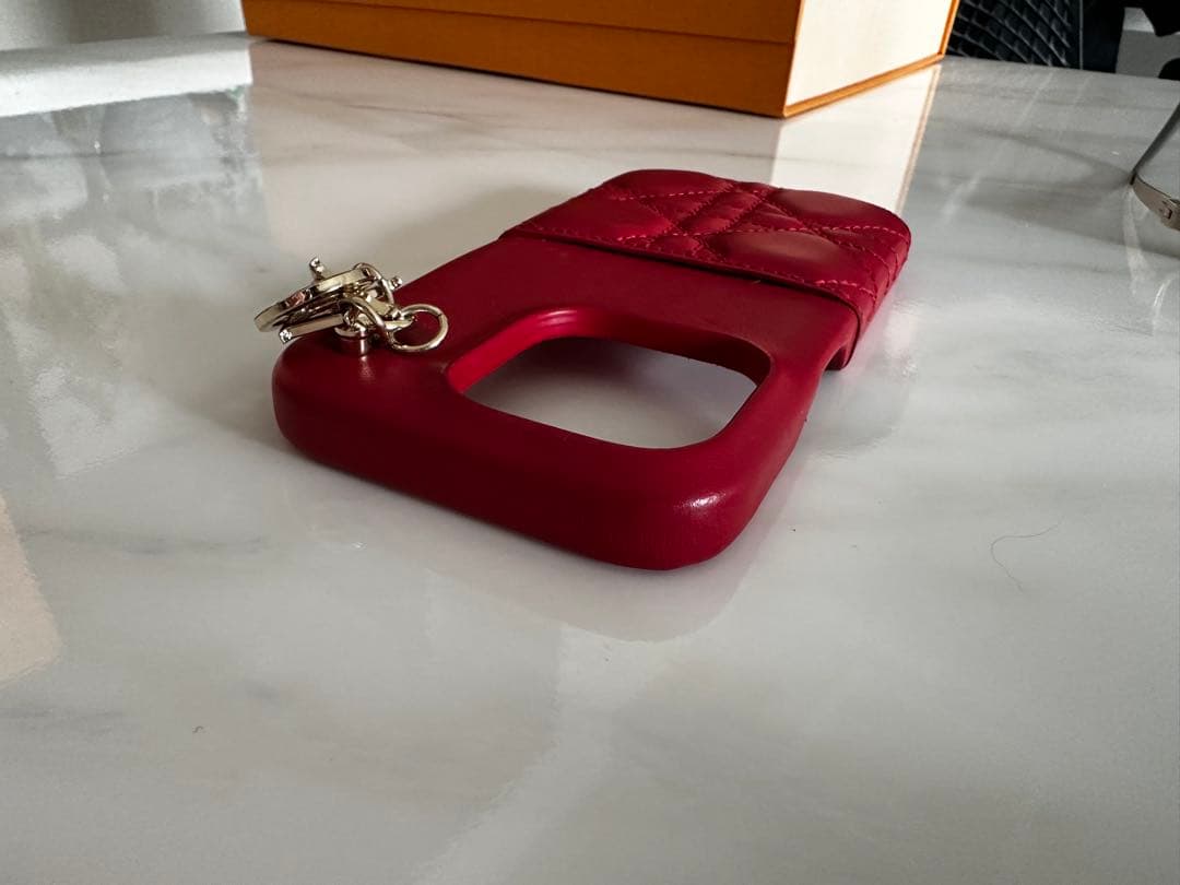 美品Lady Dior iPhone 14pro カナージュ ラムスキン ケース
