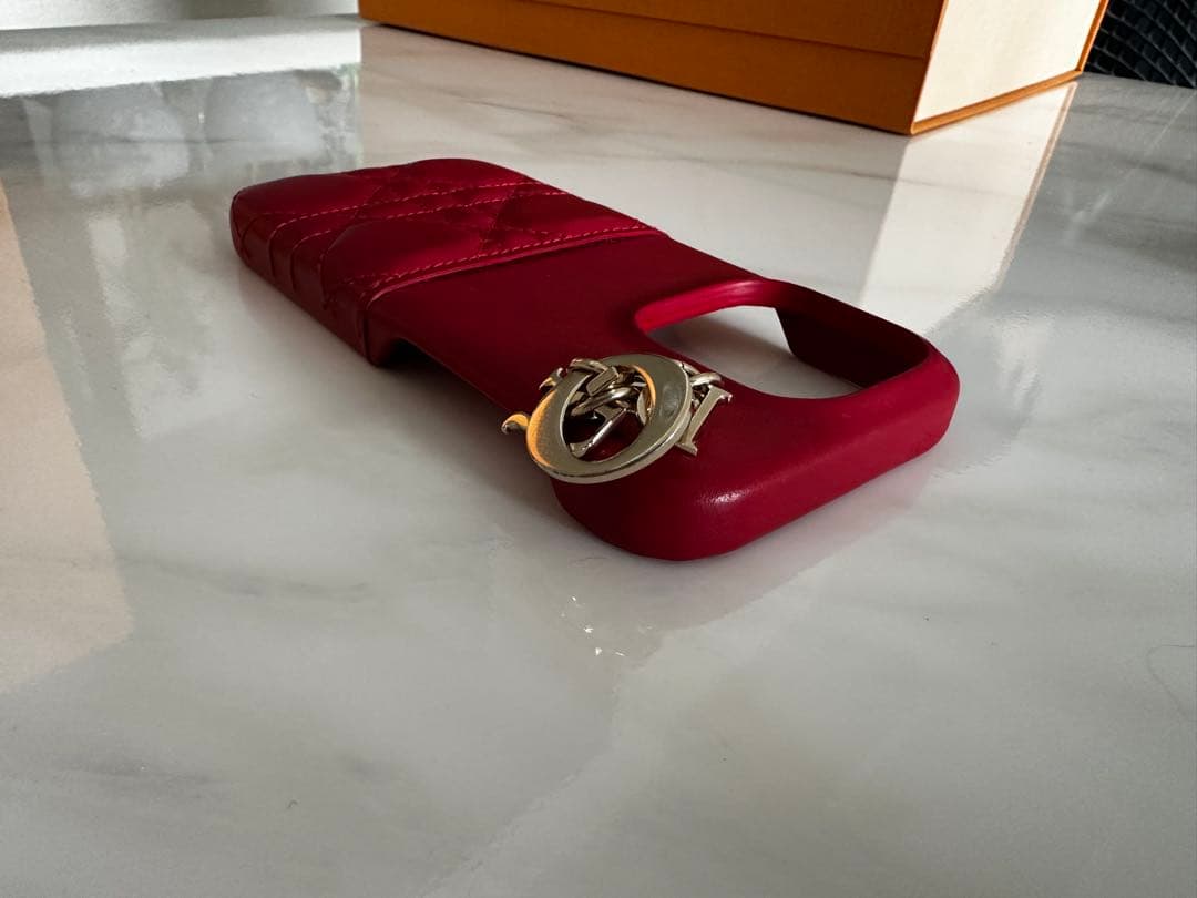 美品Lady Dior iPhone 14pro カナージュ ラムスキン ケース