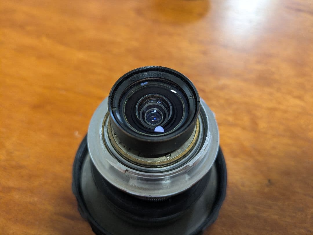 Leica スーパーアンギュロン21mm F4 オリジナルフード付き