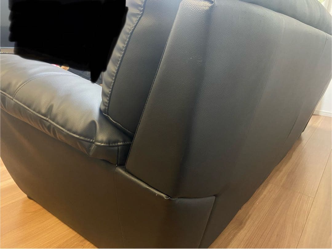 合成皮革ソファ　三人掛け　ニトリ