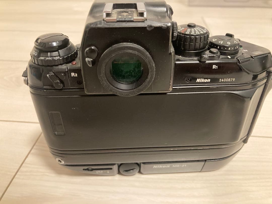 Nikon F4 MB-21付
