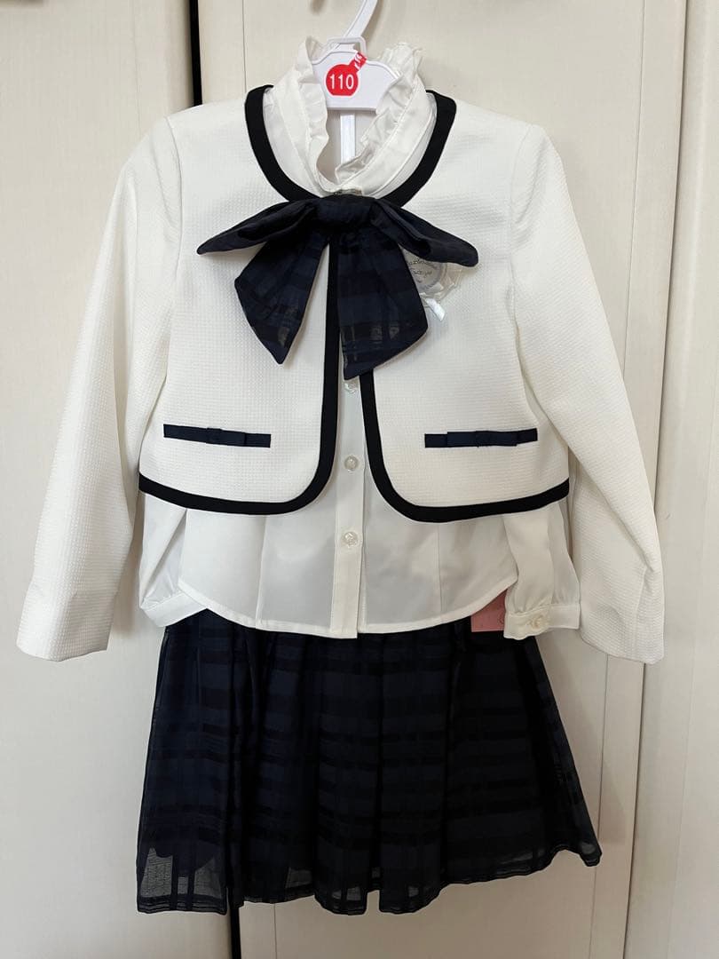 たろちゃんです⭐︎キャサリンコテージ⭐︎ スーツセット　110センチ