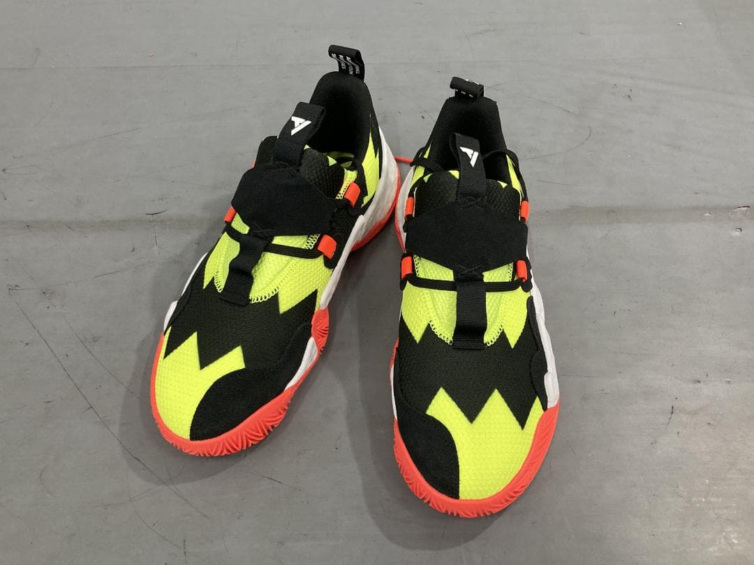 【新品・未使用】adidas アディダス トレイ ヤング 1バスケット 27cm