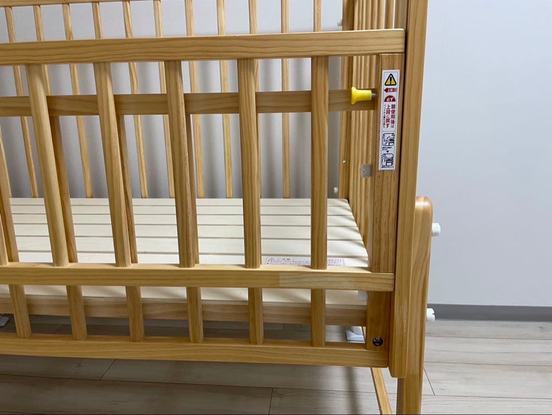 【美品】大和屋 yamatoya ベビーベッド kihon キホン