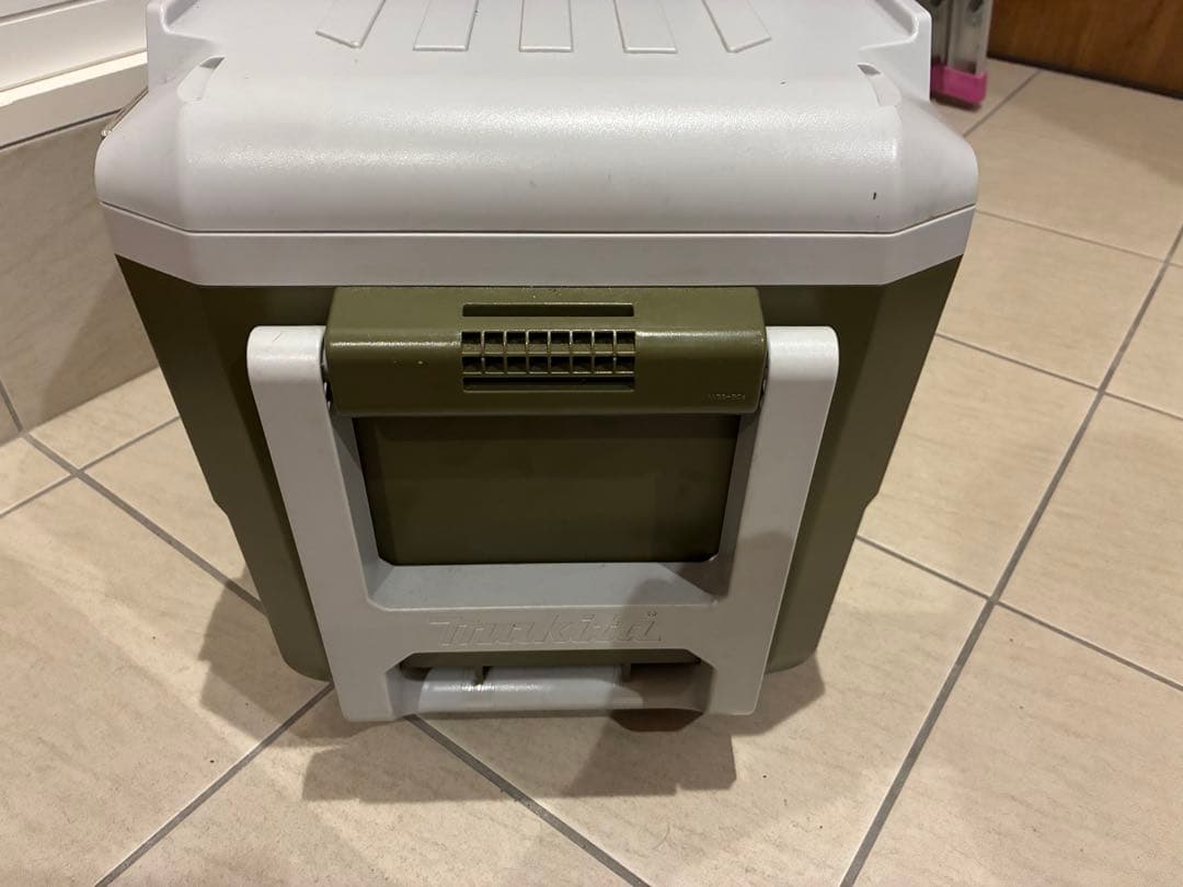 makita マキタ 保冷温庫 CW001G アウトドア コードレス 冷蔵庫