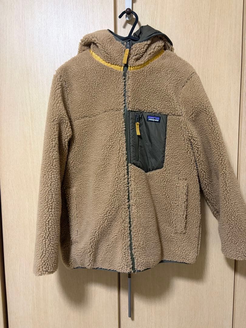 Patagonia リバーシブル・レディ・フレディ・フーディ キッズサイズXL