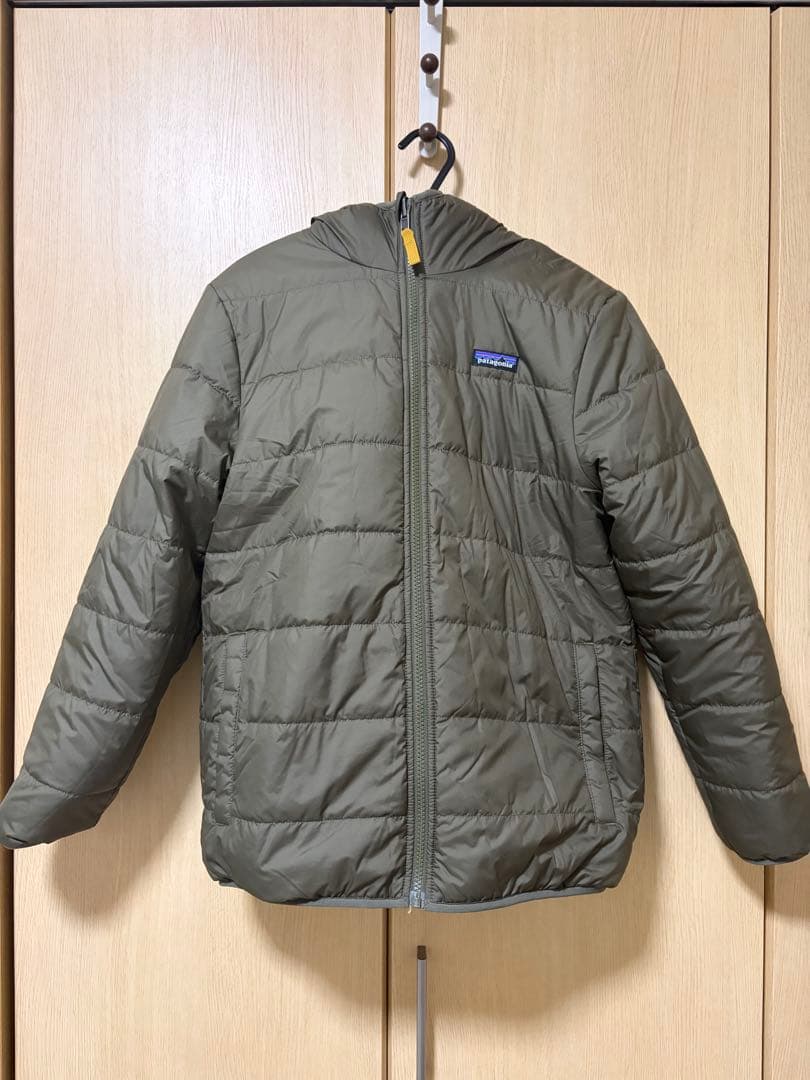 Patagonia リバーシブル・レディ・フレディ・フーディ キッズサイズXL