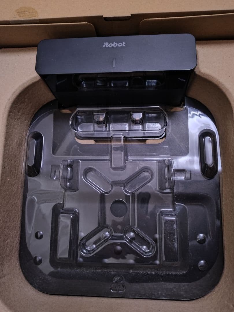 極美品iRobot Braava jet m6m6133ブラック 床拭きロボット