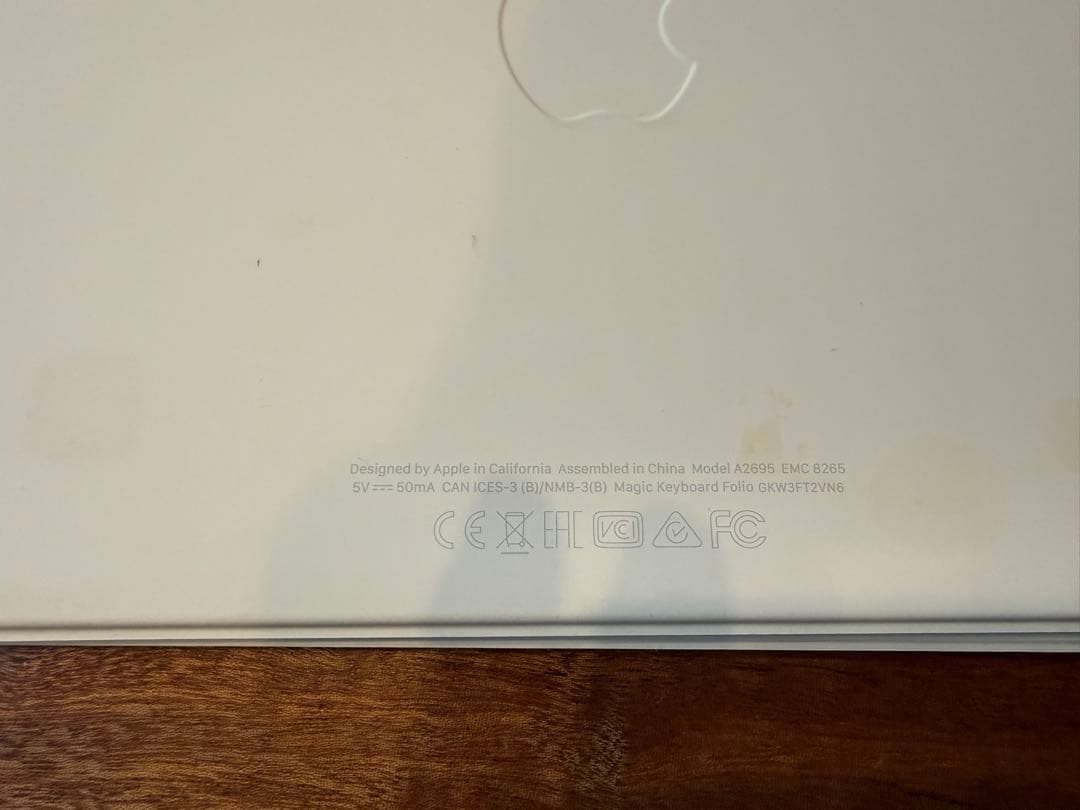 iPad Magic Keyboard folio ホワイト + Pencil