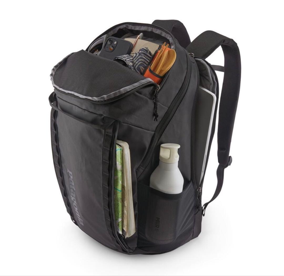 パタゴニア　ブラックホール　パック　32L 黒　新品未使用