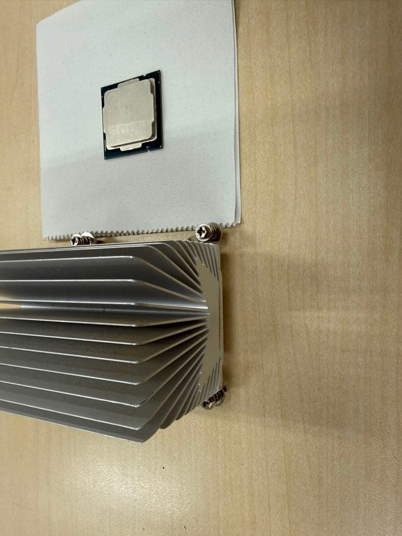 Intel CORE i3-10100 3.60GHz ヒートシンクセット