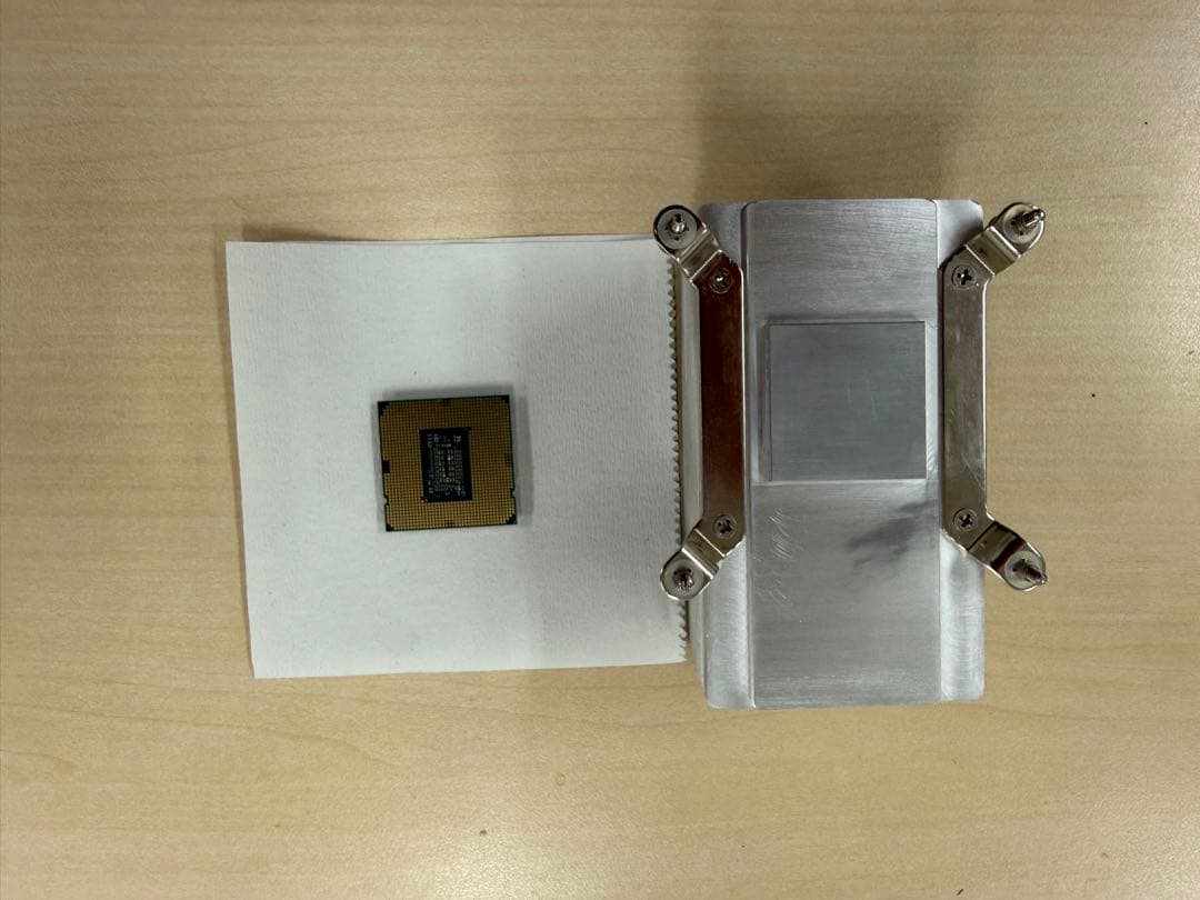 Intel CORE i3-10100 3.60GHz ヒートシンクセット