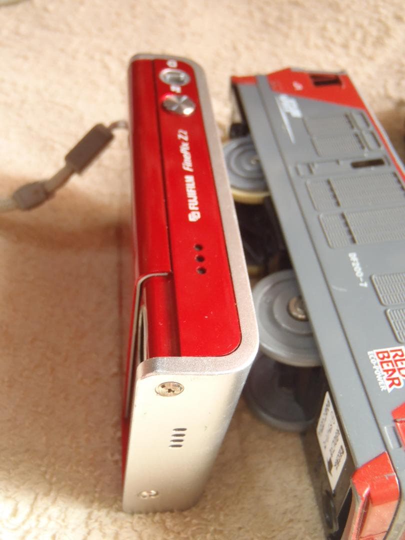 ★美品❤️動作品❤️ FINEPIX Z2 ❤️人気の赤・コンデジ