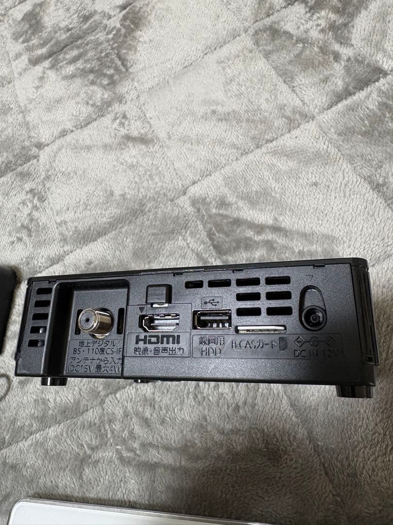 Panasonic UN-10CES ポータブルテレビ