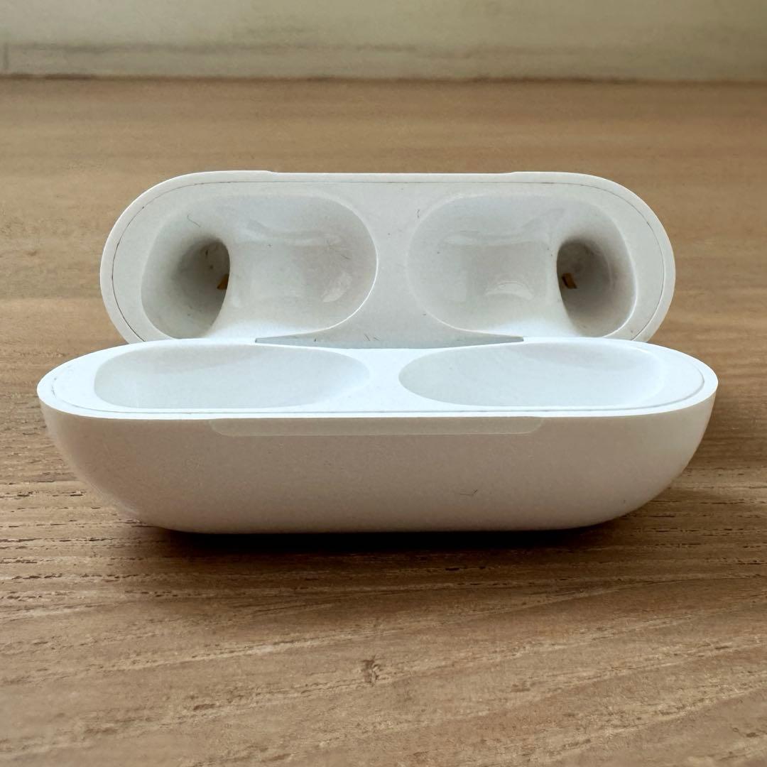 【美品】AirPods Pro 2021 MagSafe充電ケース付き