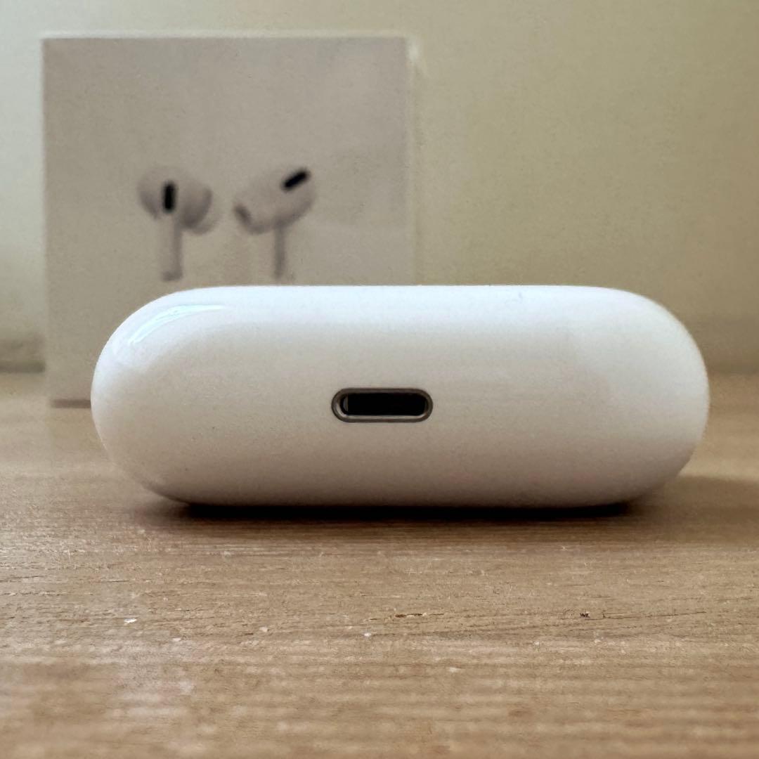 【美品】AirPods Pro 2021 MagSafe充電ケース付き