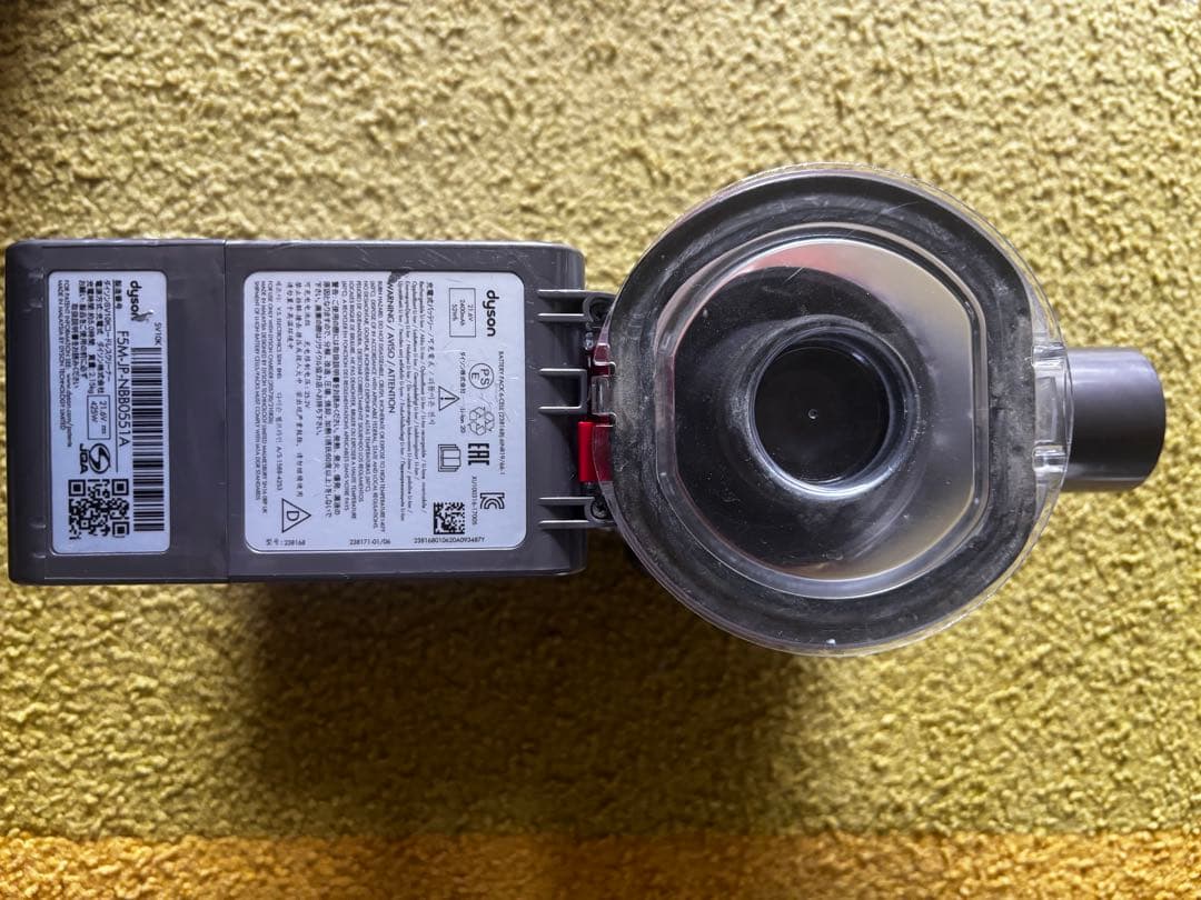 dyson v8 slim fluffy ＆スタンド 掃除機