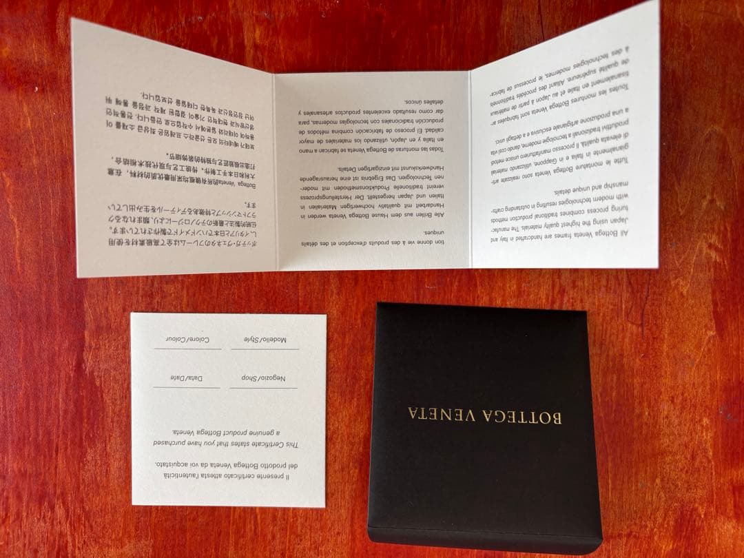 Bottega Veneta ボッテガ　ヴェネタ　サングラス　ユニセックス