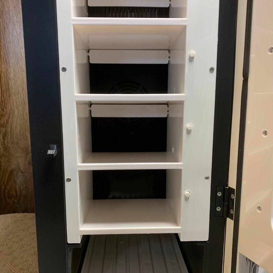 H888\" 現状品 THANKO SCSMVMFH 自動販売機型保冷庫