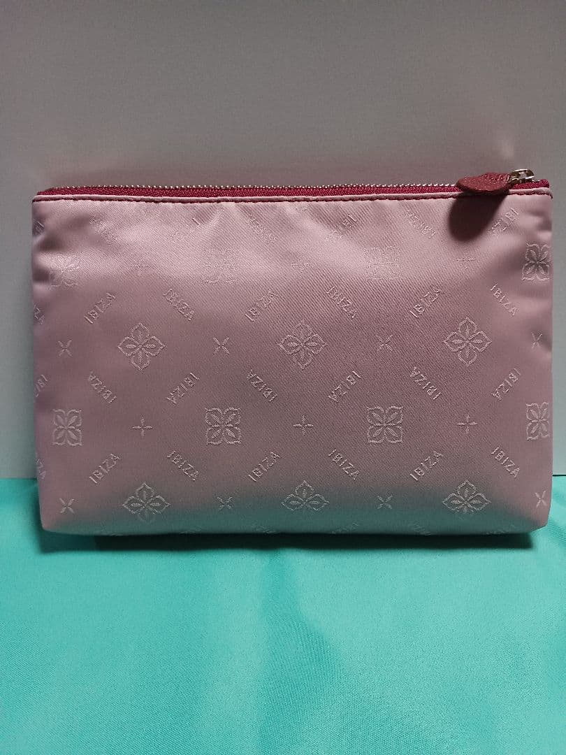 IBIZA　イビサ　バッグチャーム　マスコット ポーチセット