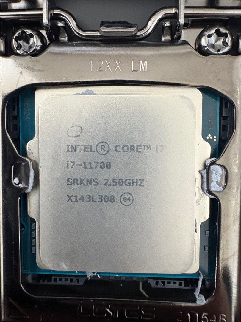 i7 11700 + z590 セット